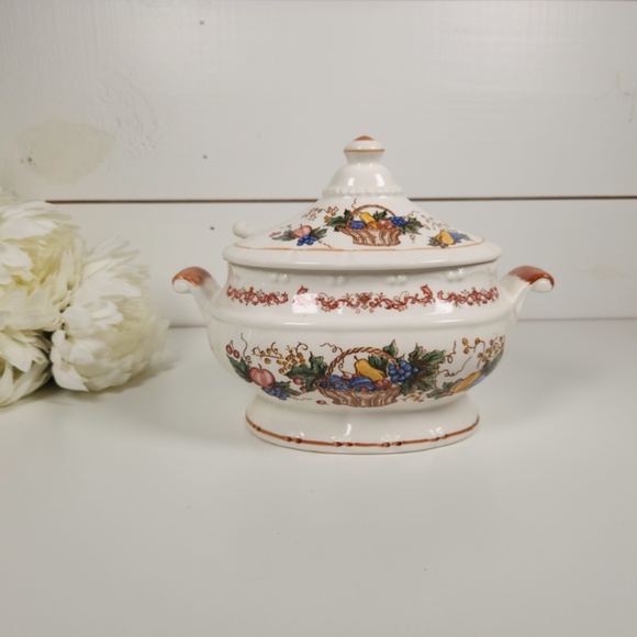 Small Vintage Porcelain Soup Gravy Tureen Dish w/ Lid & Ladle, Japan, Fall Fruit - Picture 3 of 10